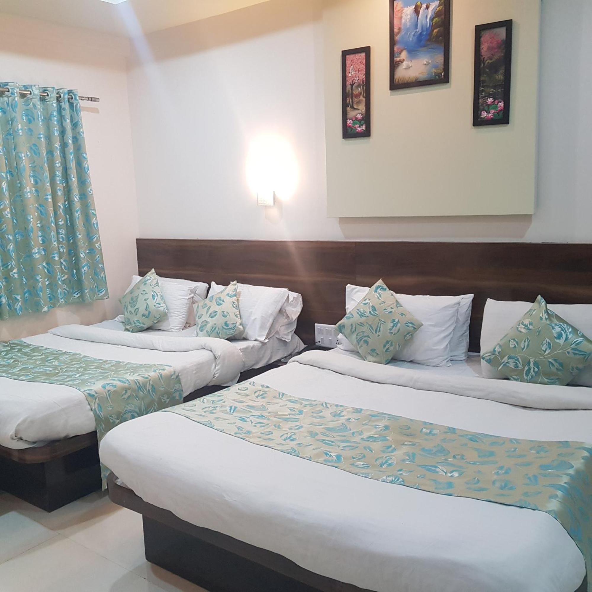 C P Cottage Resort Mahābaleshwar Eksteriør bilde